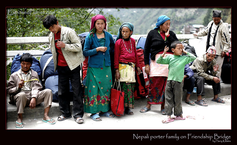 Nepali porter family on Friendship Bridge