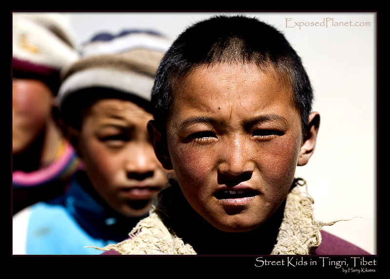 Street kids in Tingri, Tibet